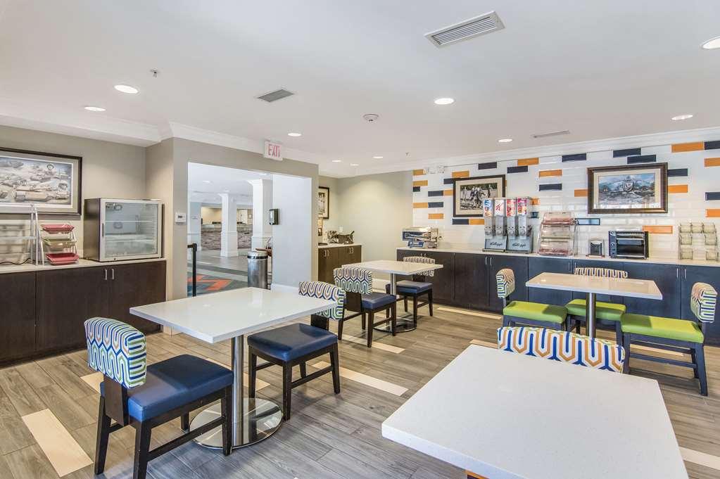 Sleep Inn & Suites Columbus Near Fort Benning Extérieur photo